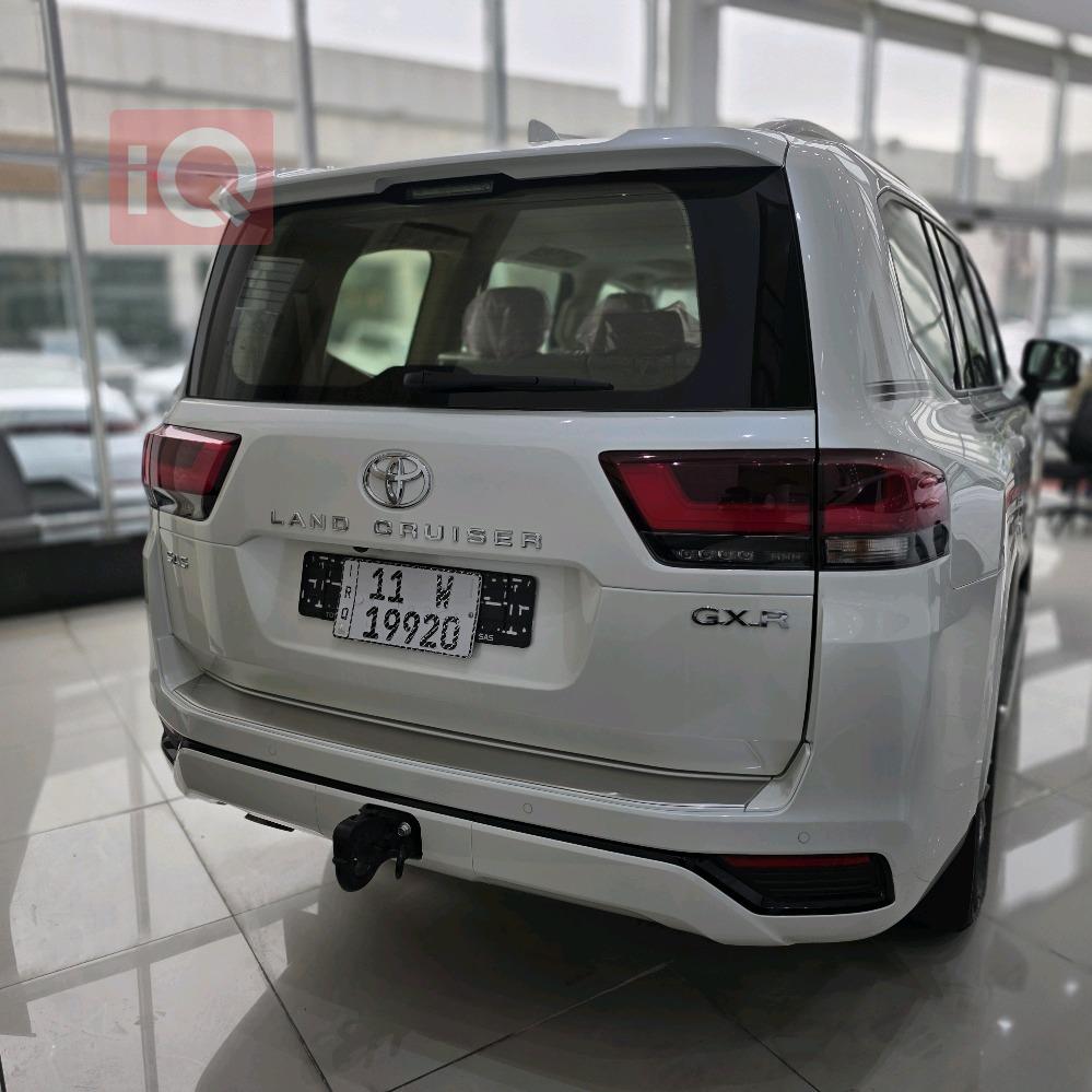 تويوتا لاندكروزر